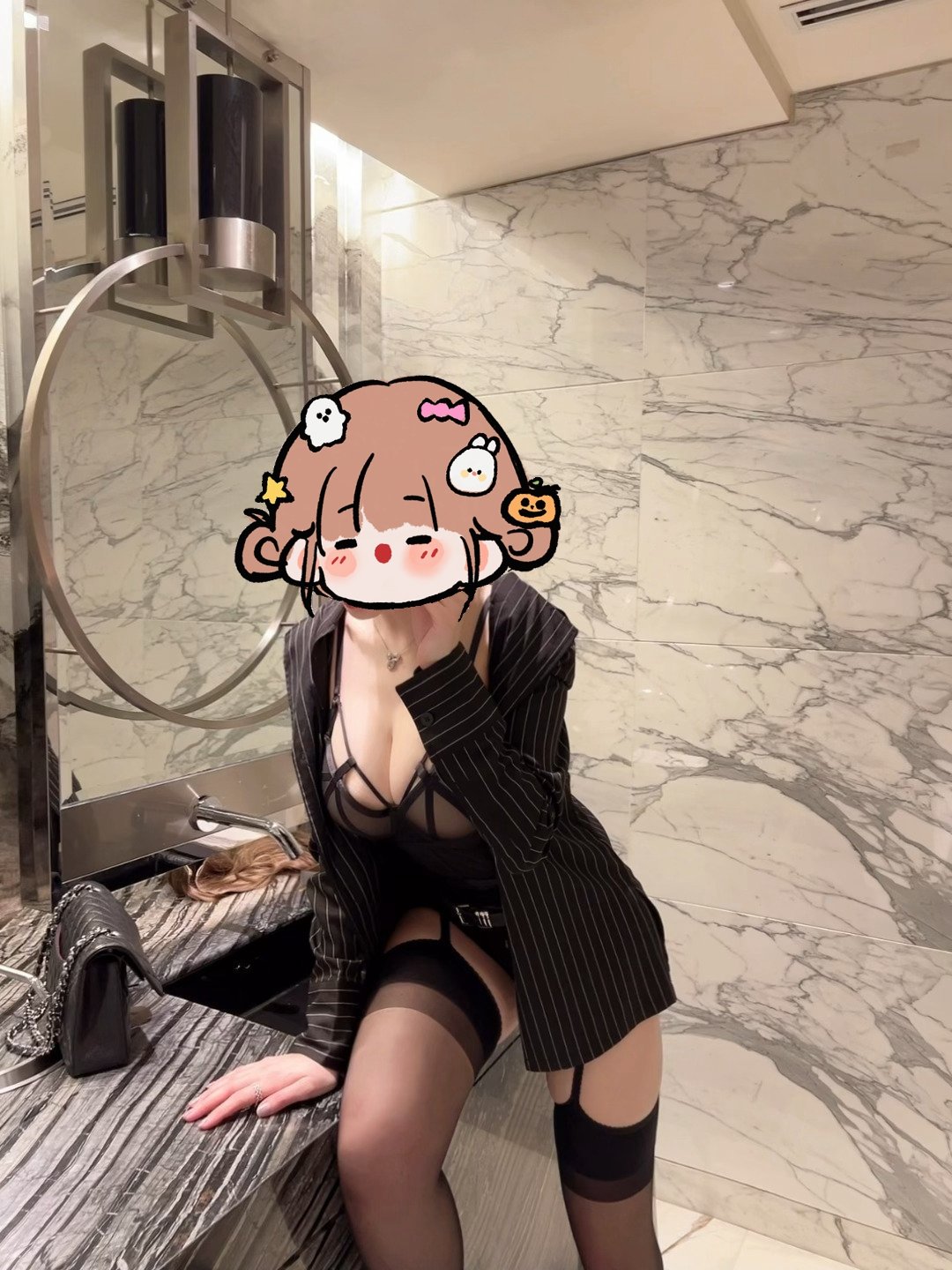 万千娇媚美少妇[100P]