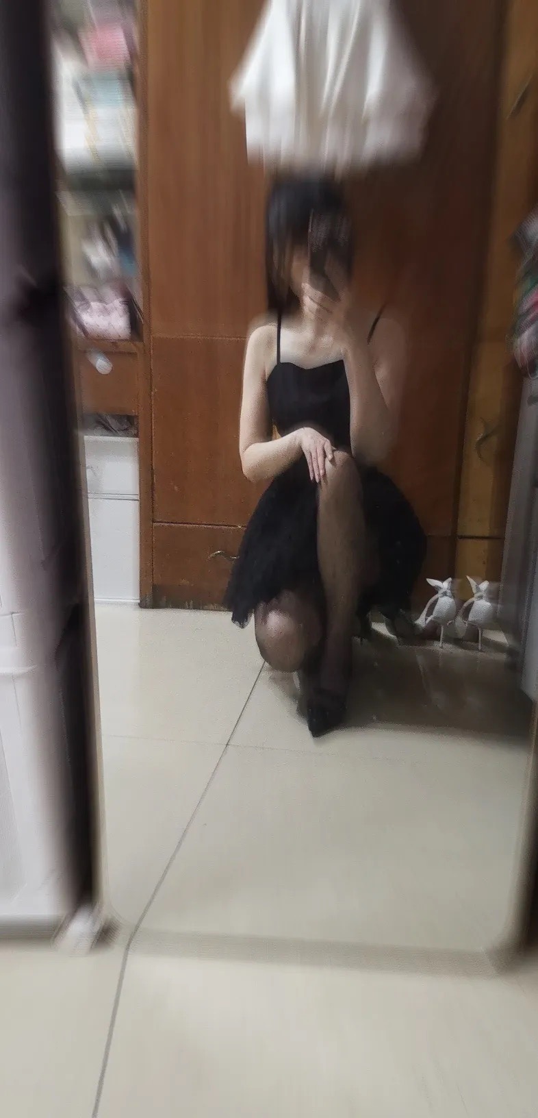 万千娇媚美少妇[100P]