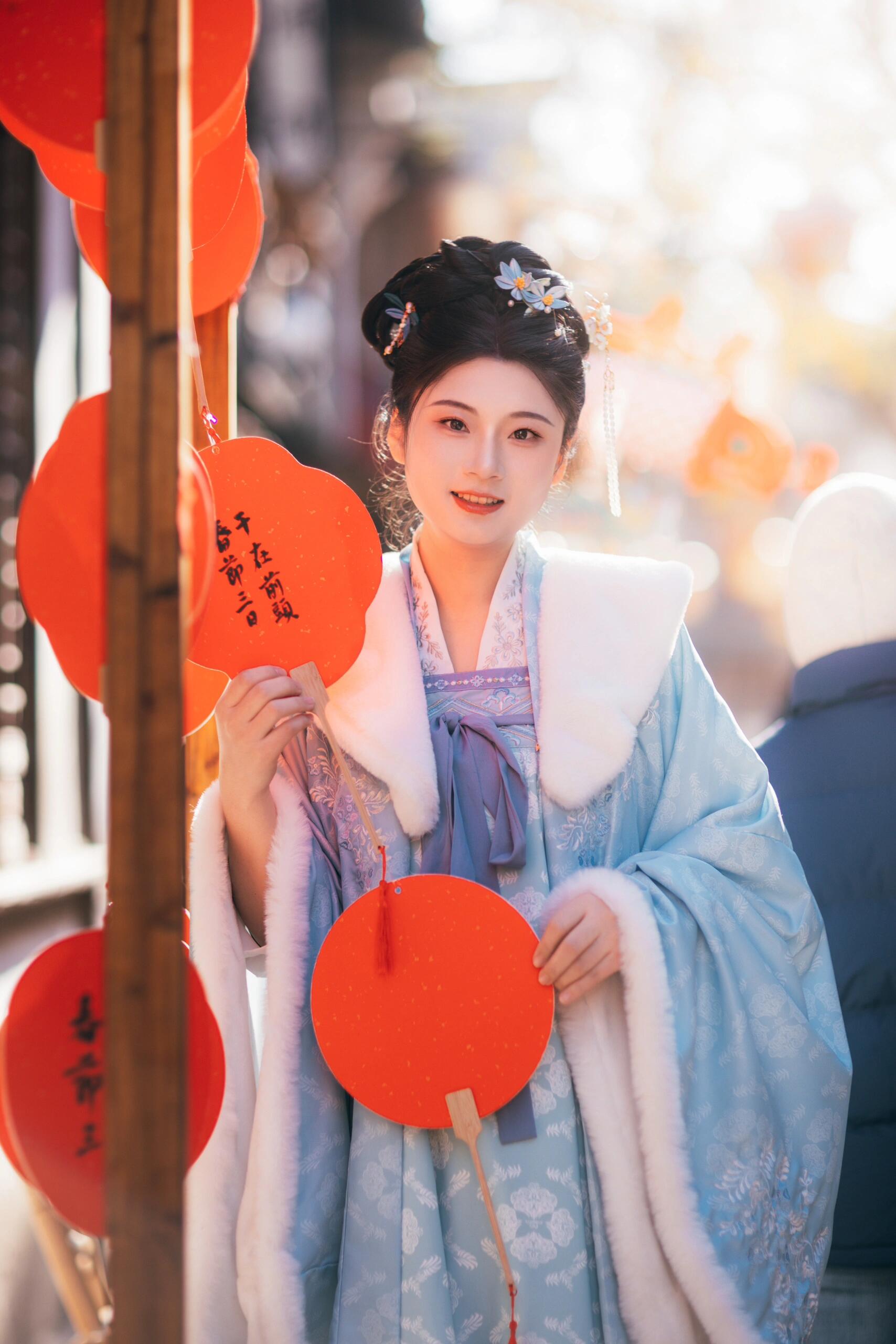 东方素女人妻的古风孕妇装