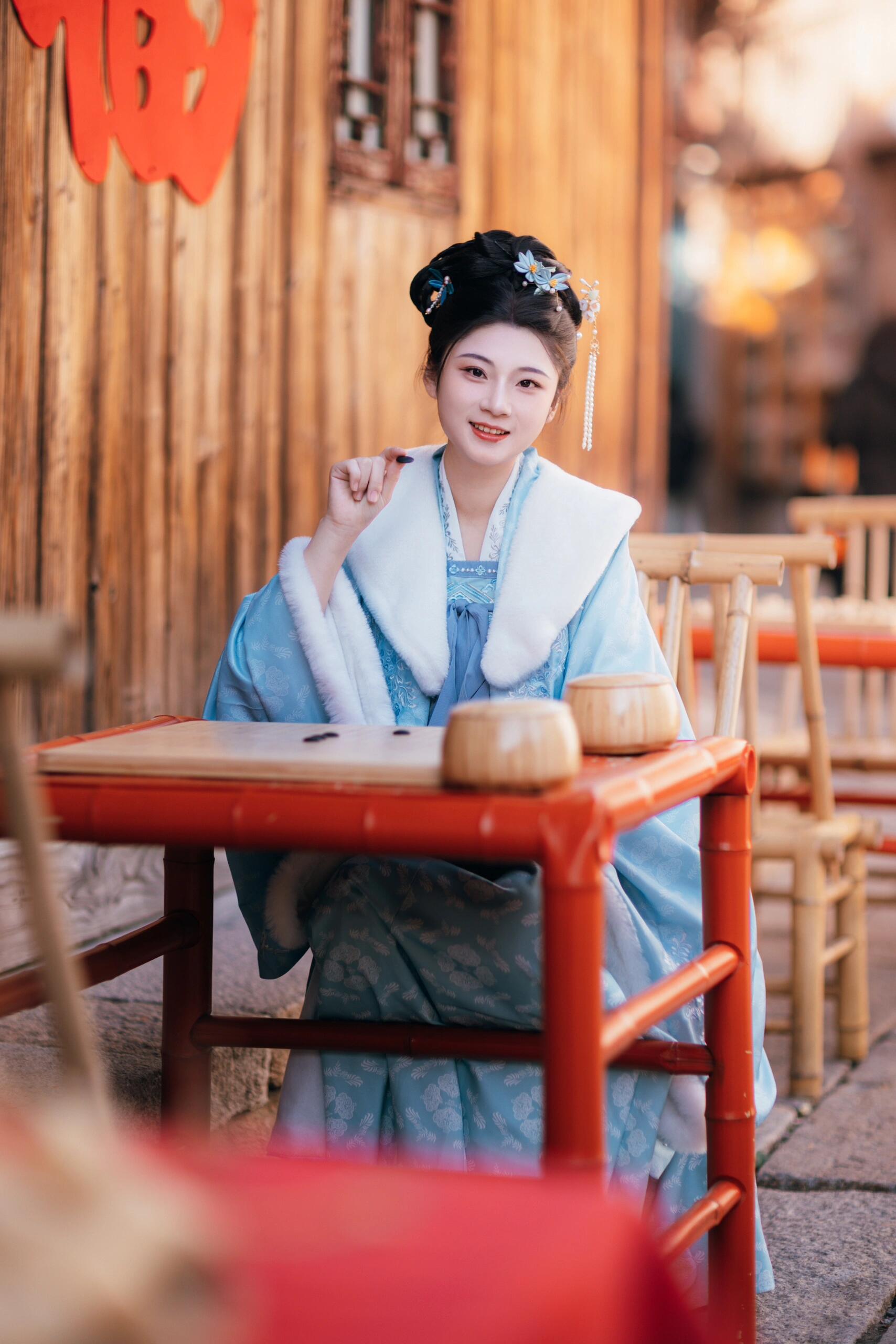 东方素女人妻的古风孕妇装