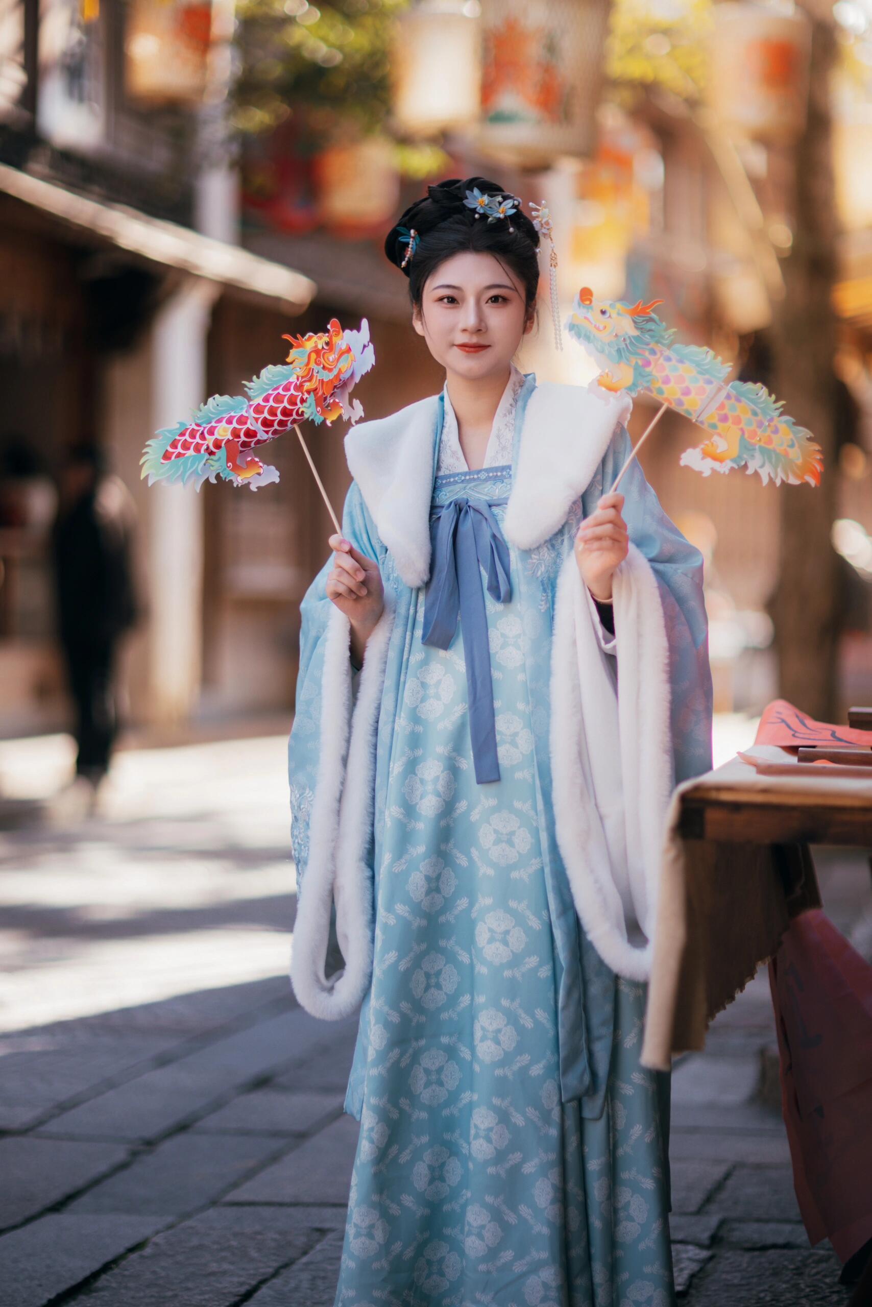 东方素女人妻的古风孕妇装