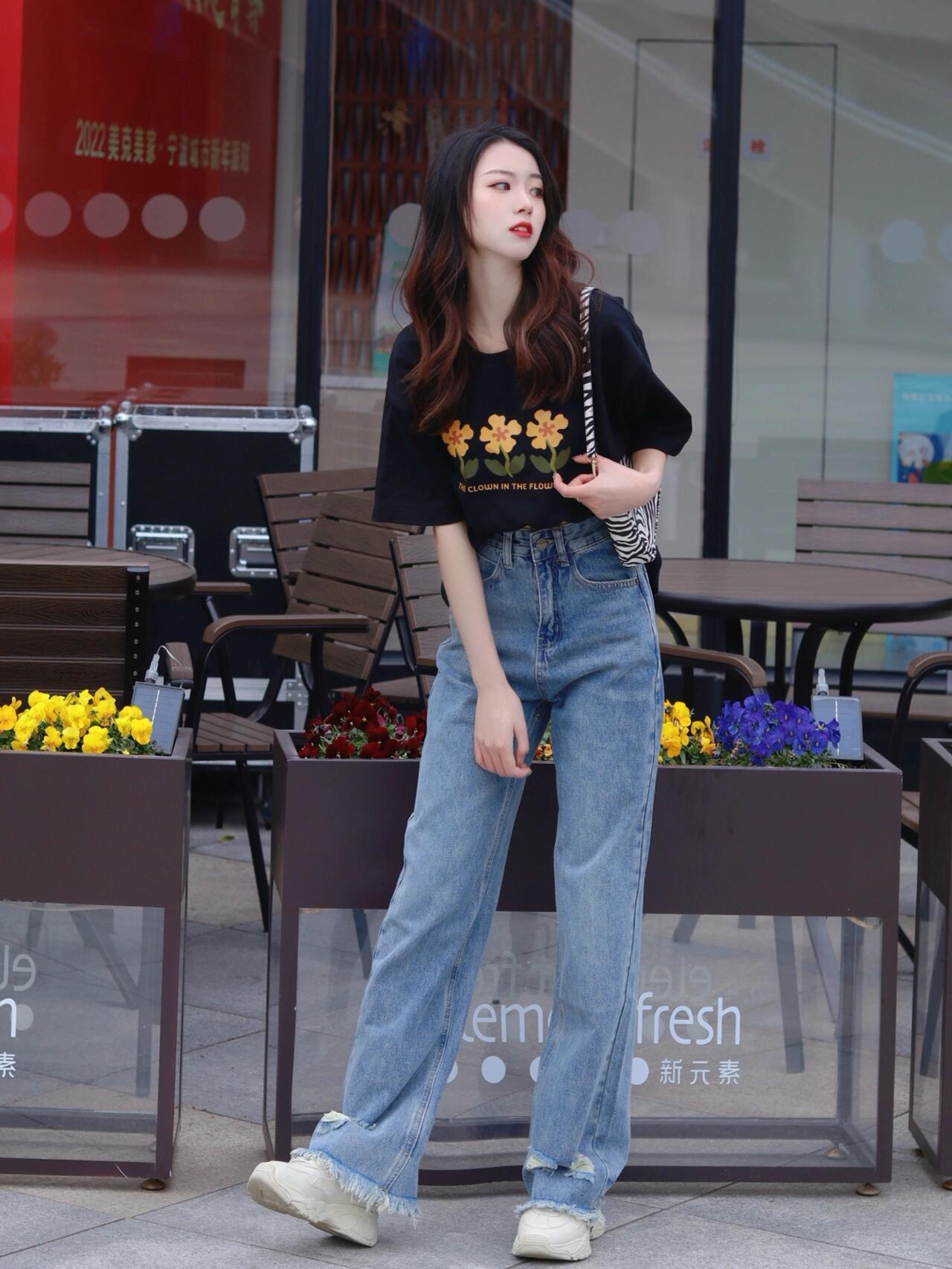 东方素女人妻的日常穿搭