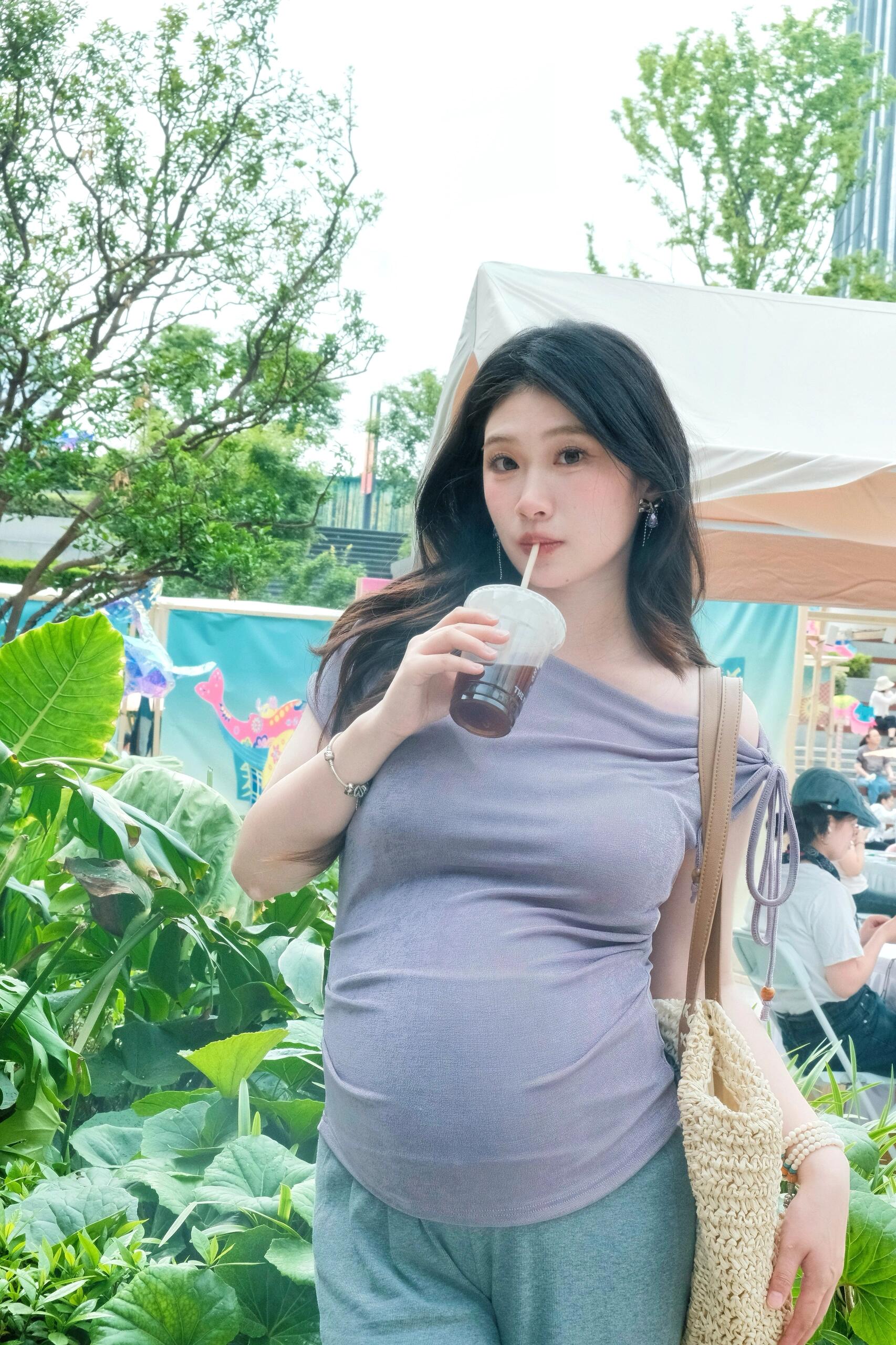 东方素女人妻的孕装
