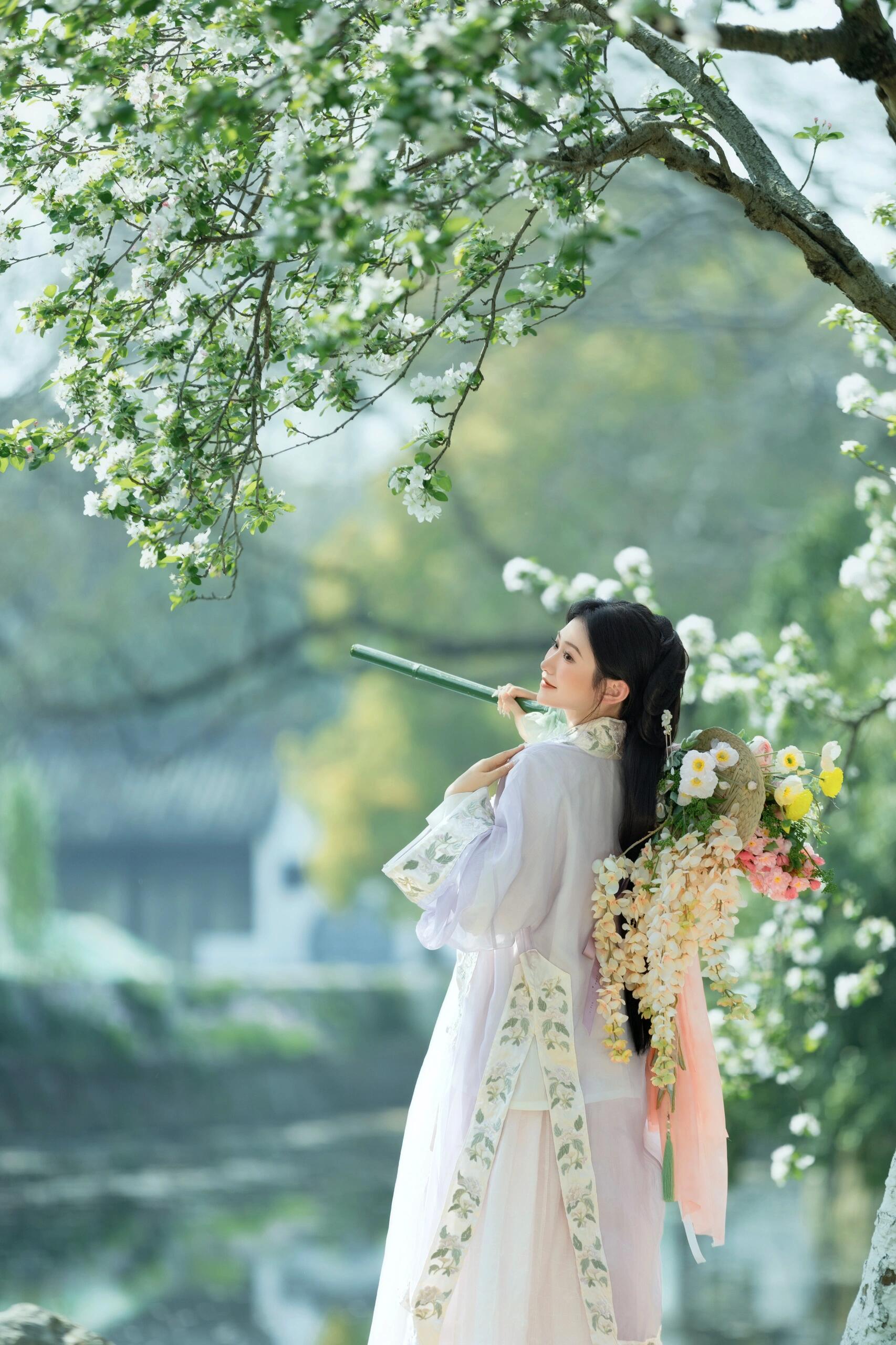 东方素女人妻的孕装