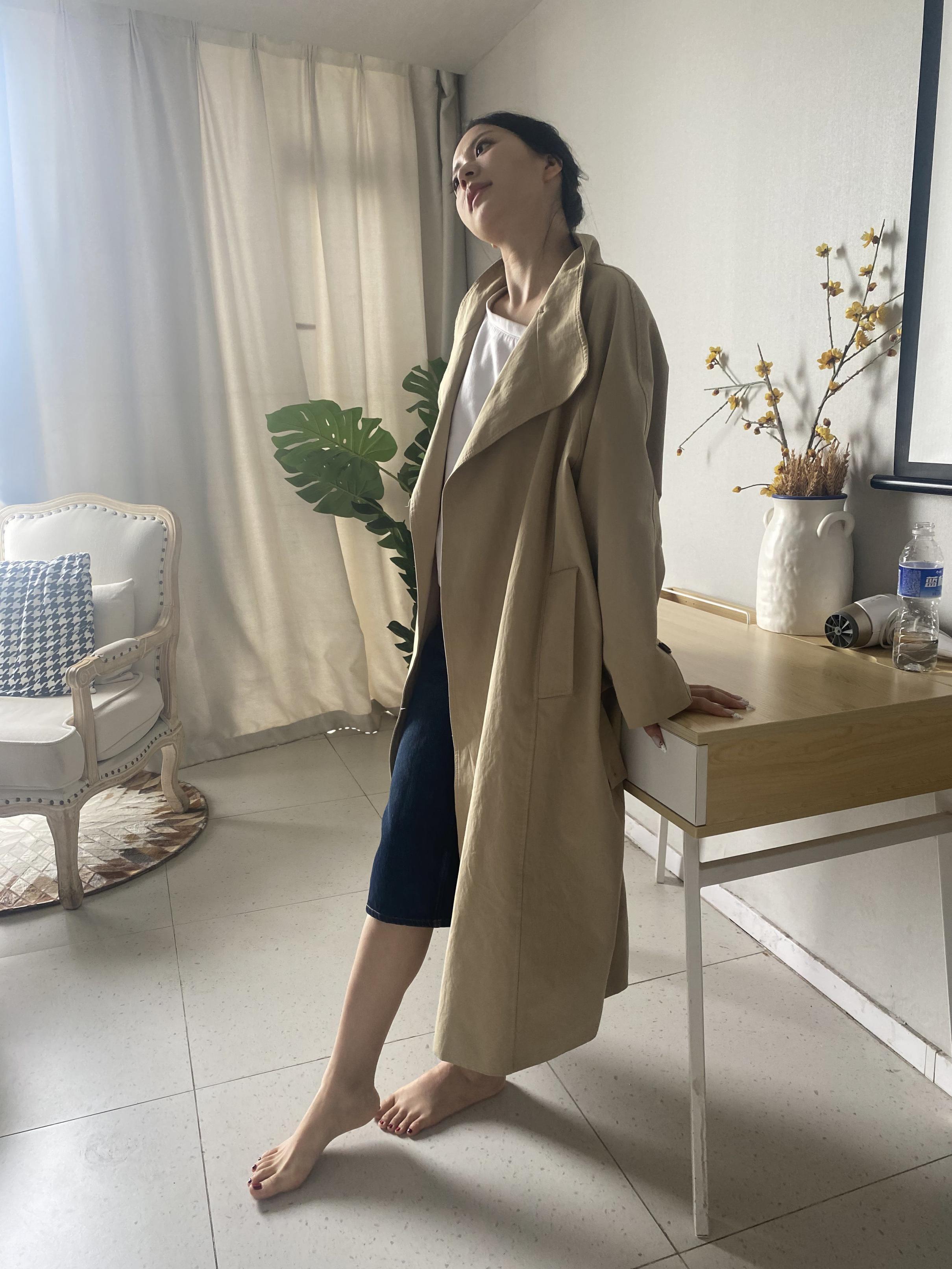 极品良家脱了衣服还挺骚