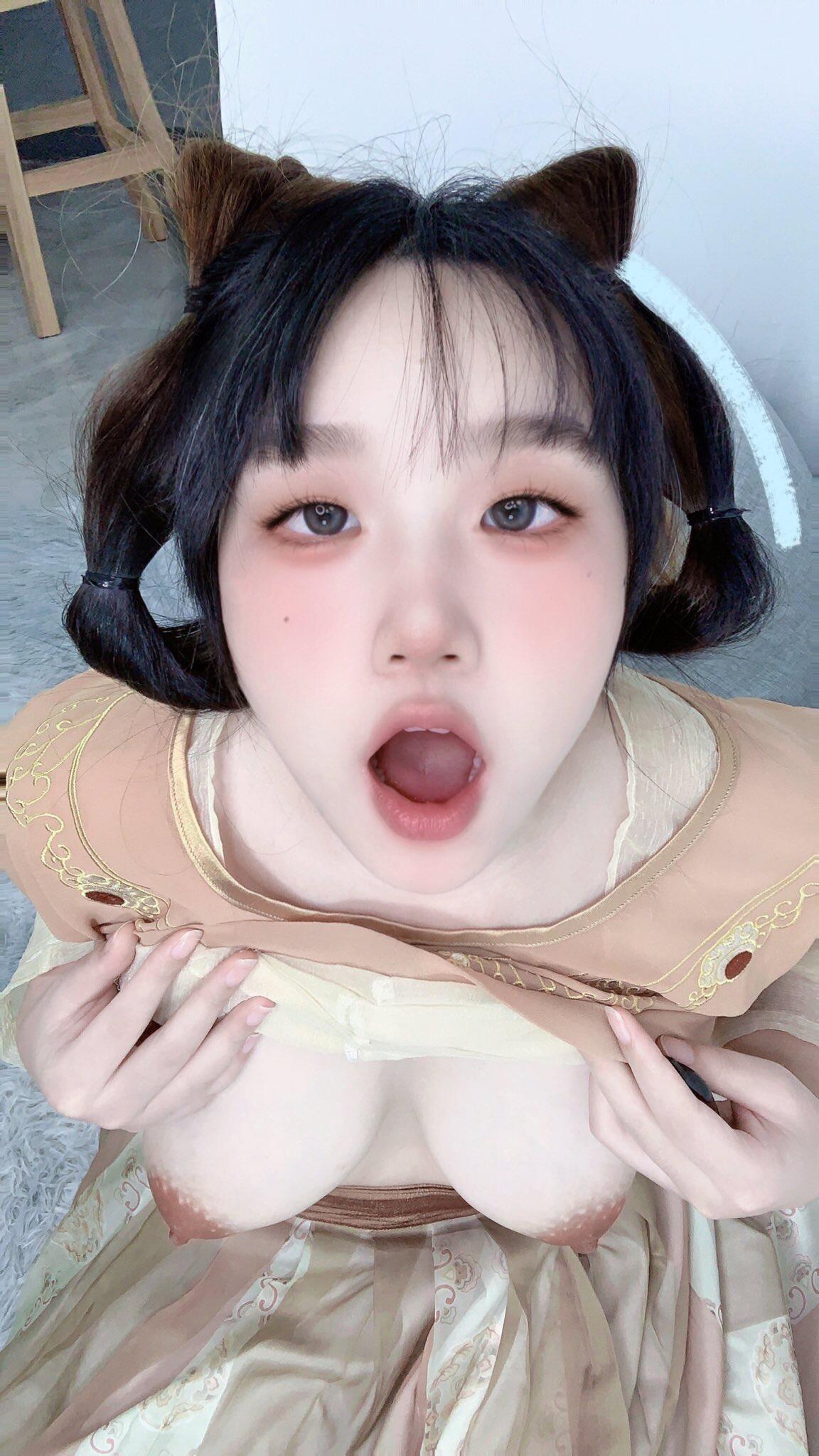 [反差女神]人前女神VS反差母狗 2025072801