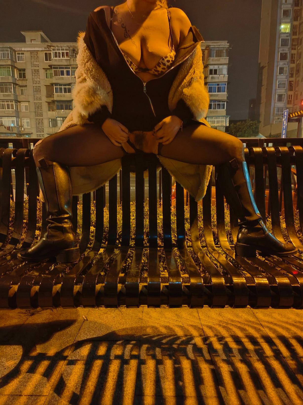 搜集的妹子图片-露出