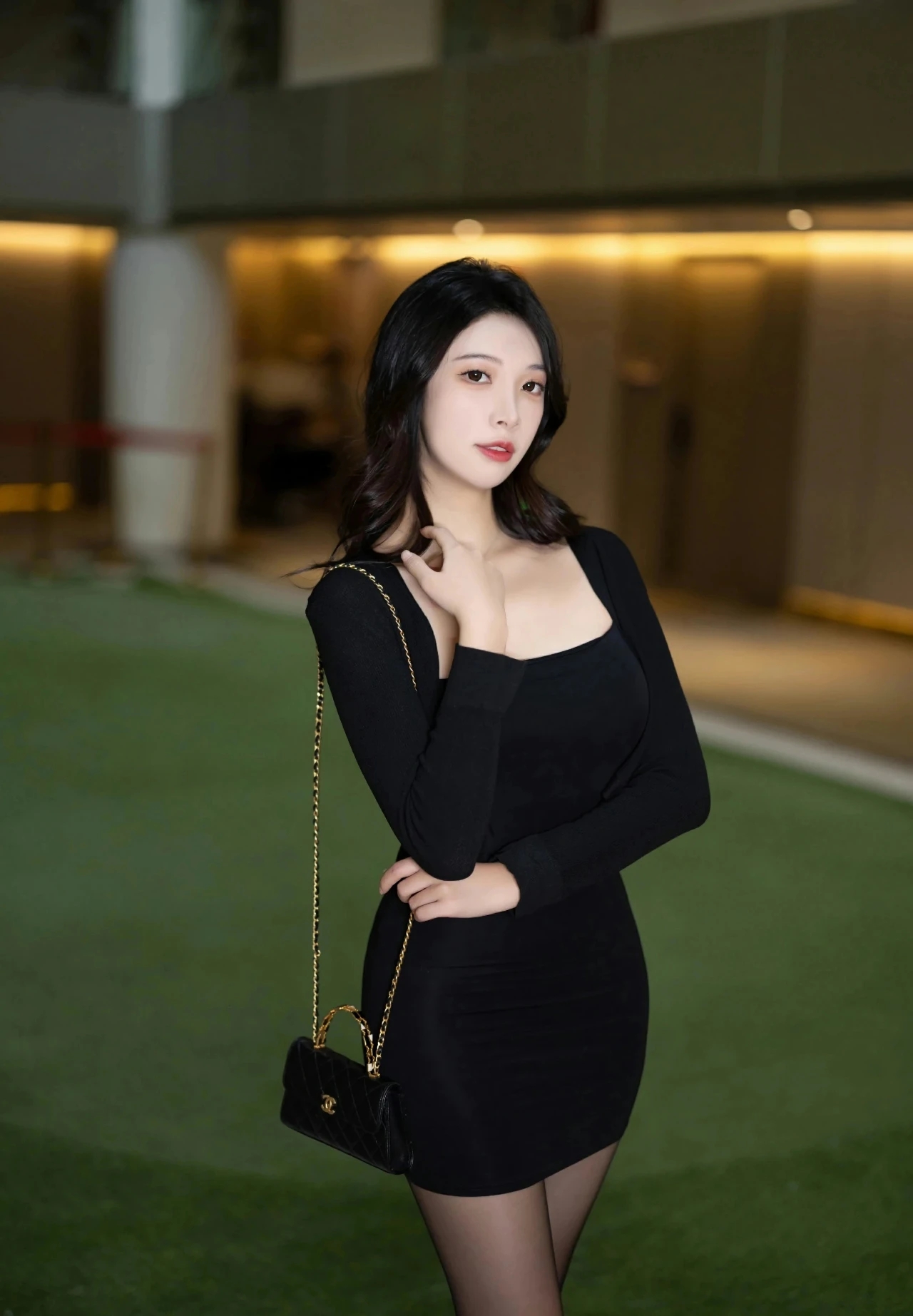 女秘书制服诱惑