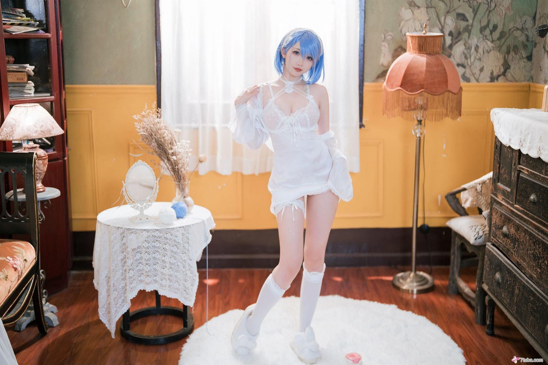 浪漫睡衣 性感美图