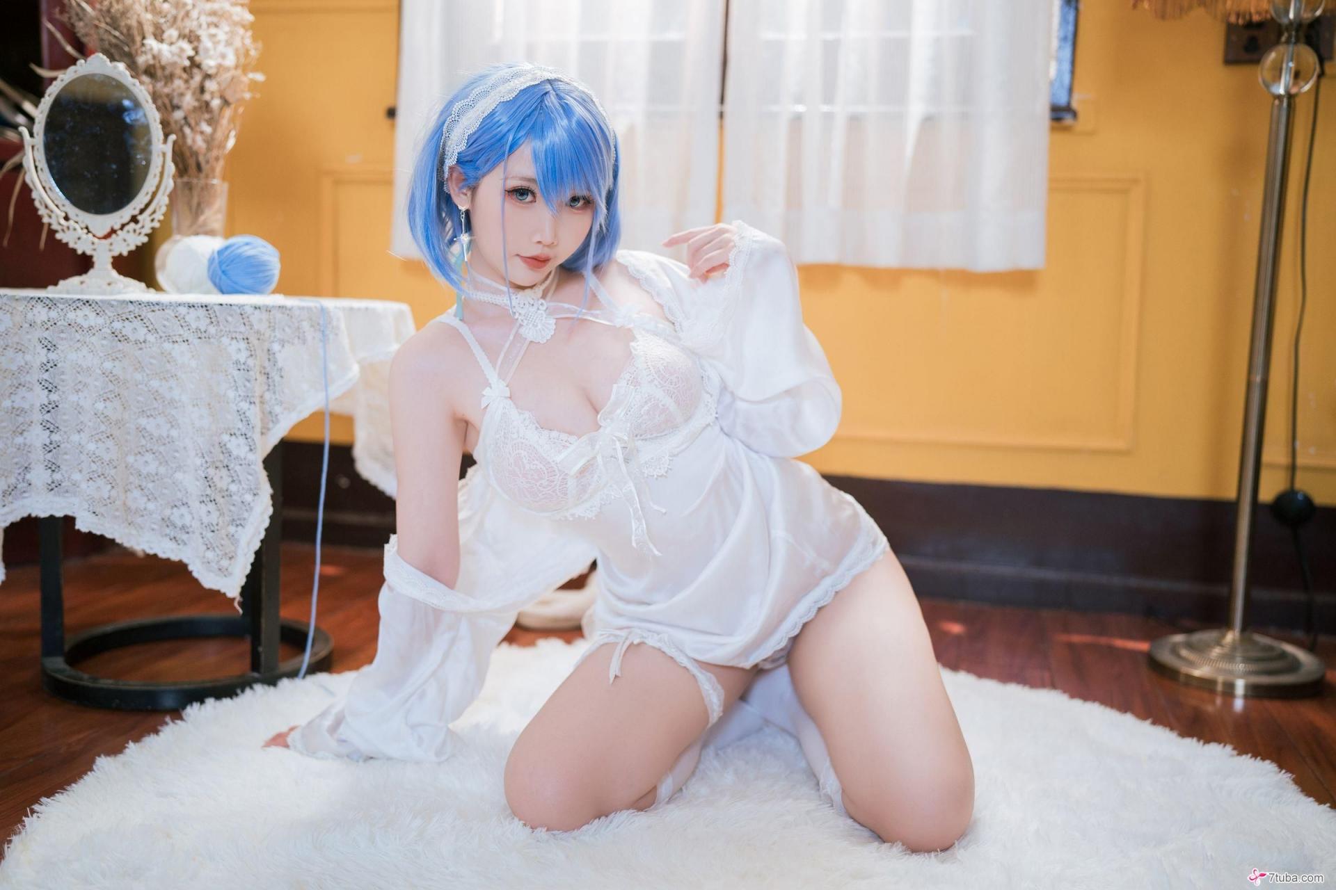 浪漫睡衣 性感美图