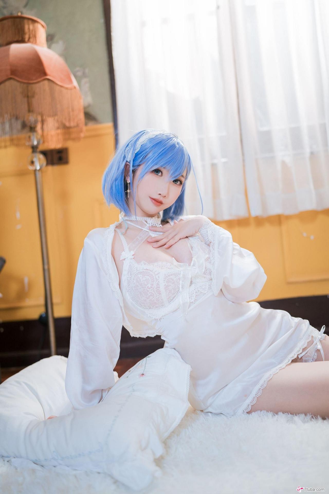 浪漫睡衣 性感美图