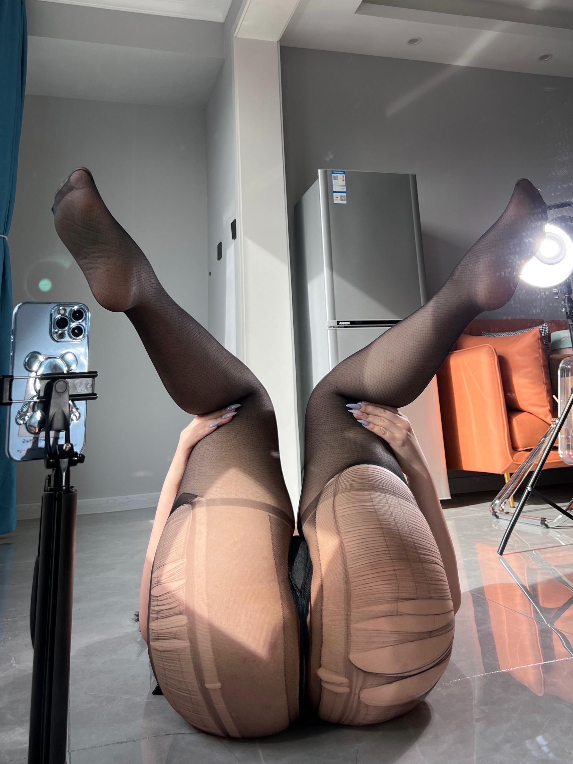 美女小王同学媚态极致[20250930]