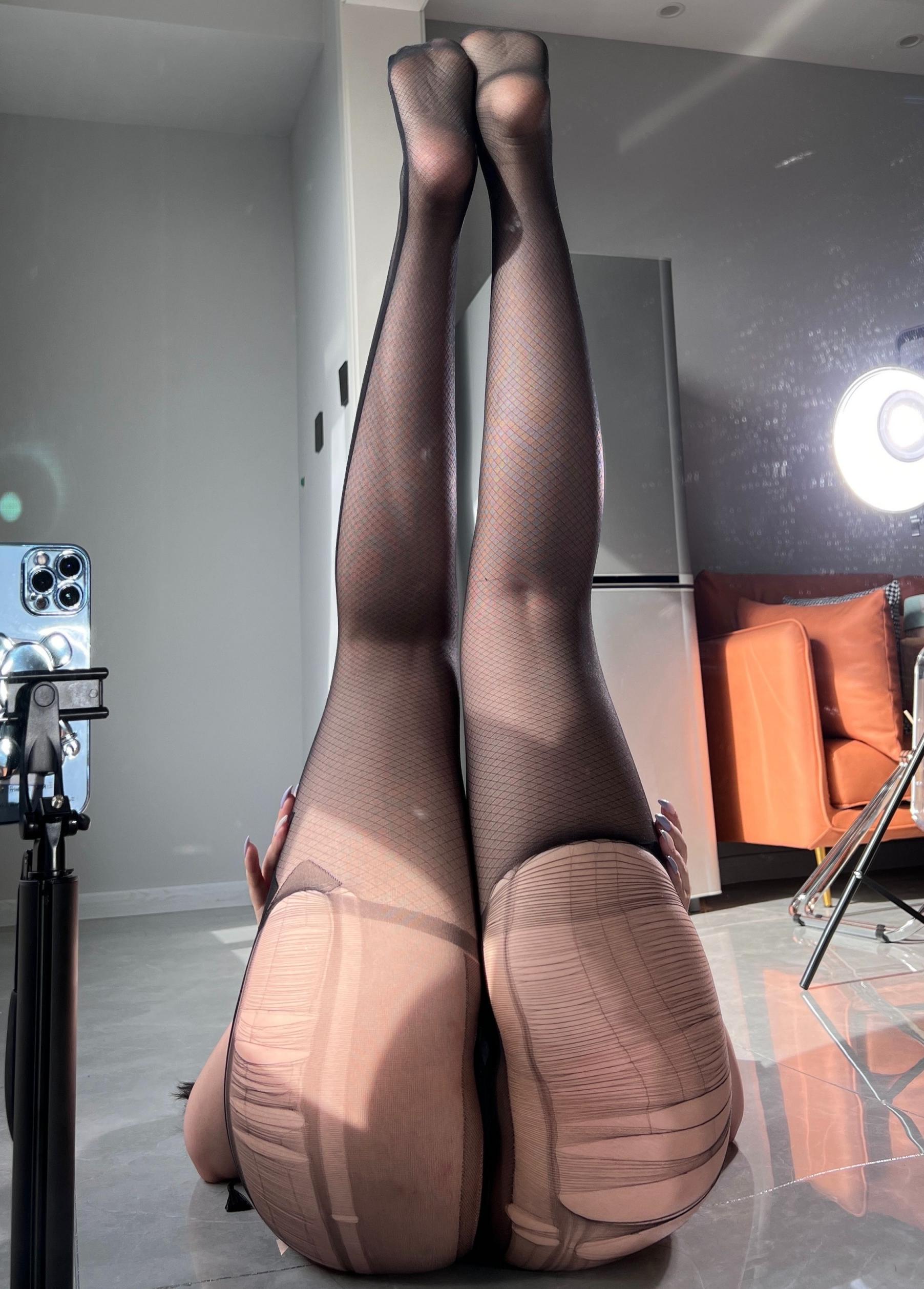 美女小王同学媚态极致[20250930]