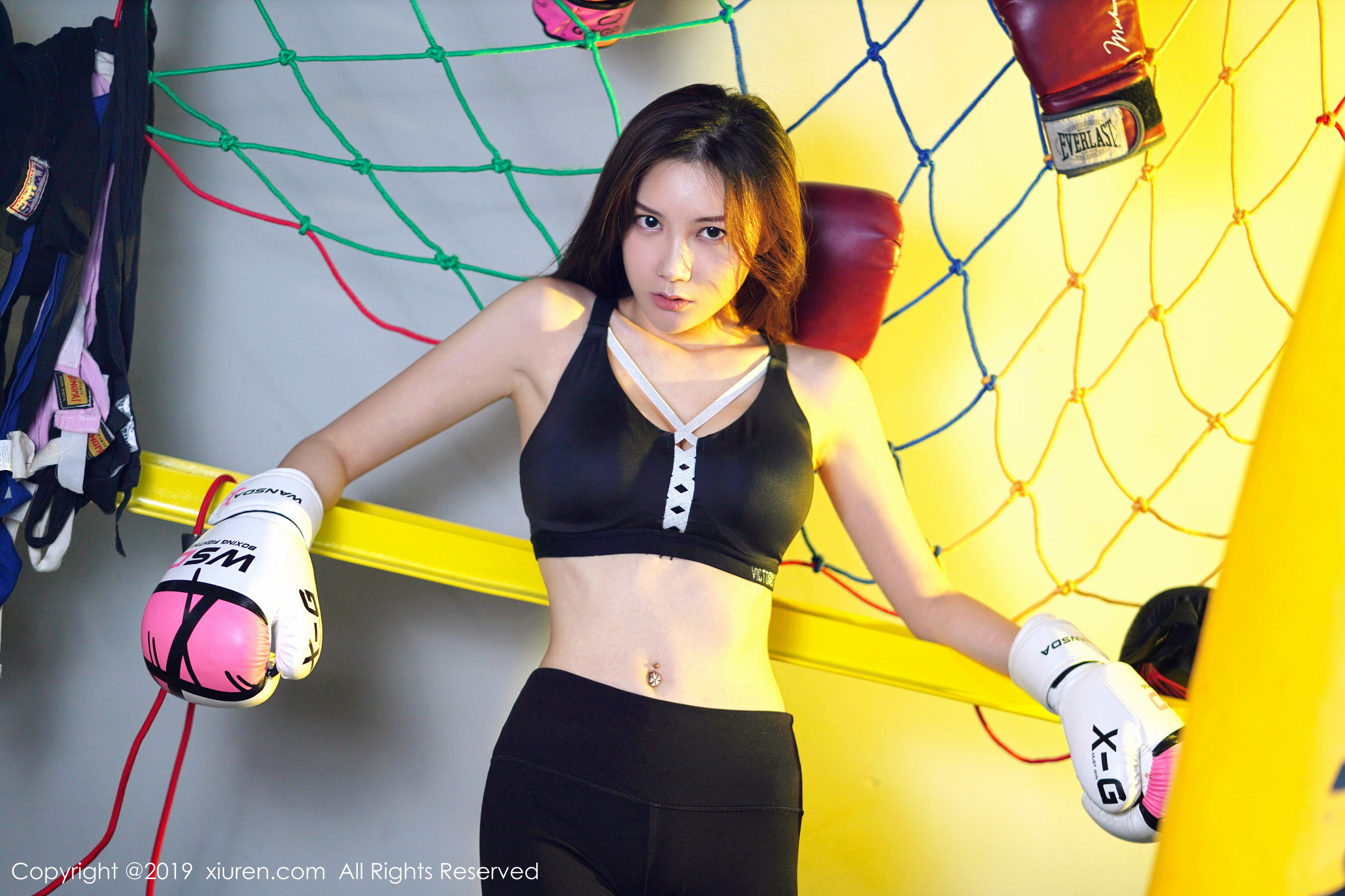 健身房里的女孩