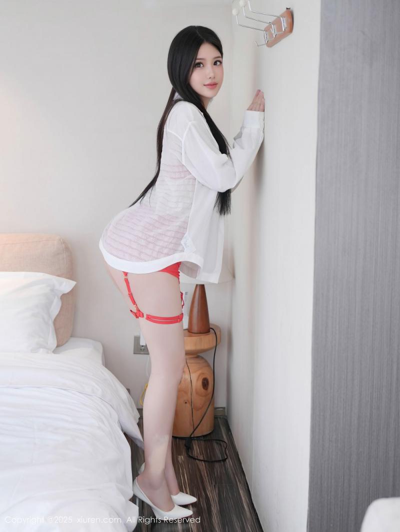 白嫩美臀超级想后入