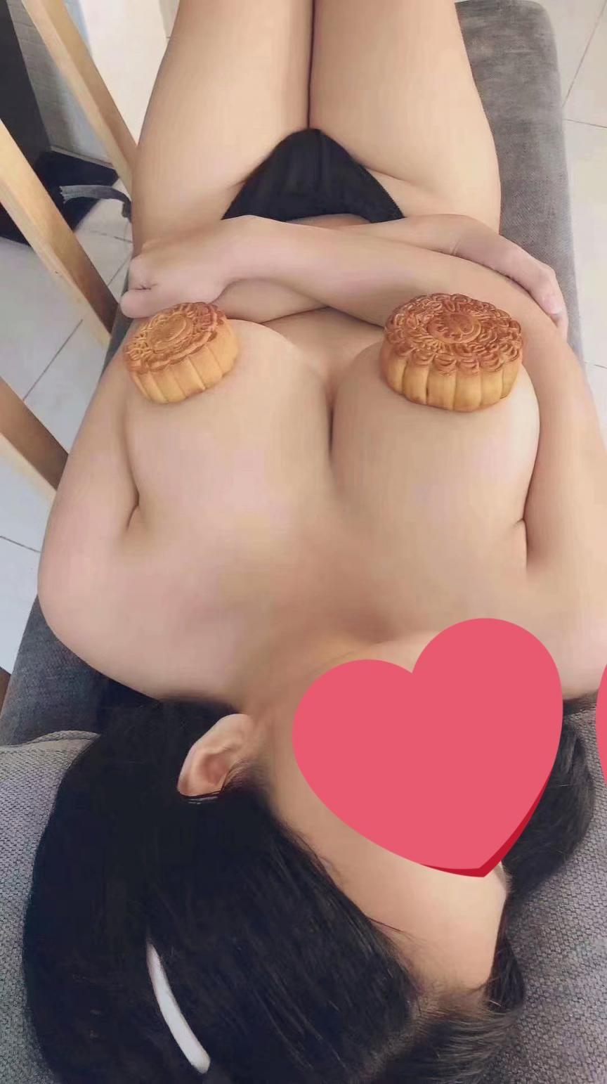 大长腿美女姐姐[28P]