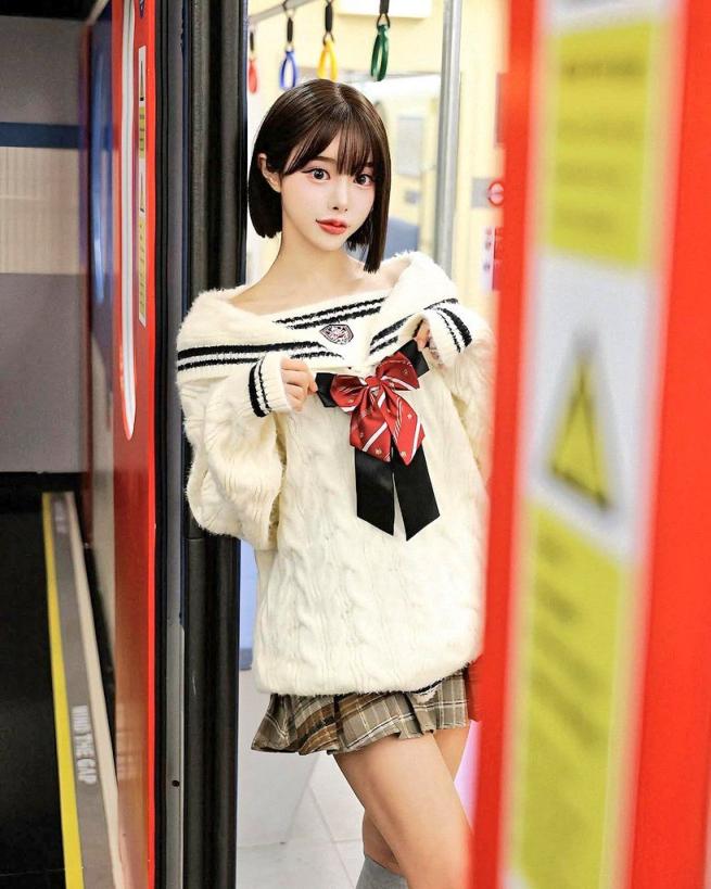 美丽动人的美女