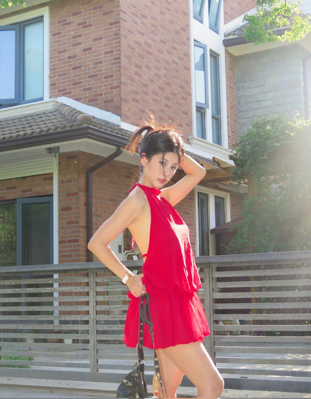 美丽动人的美女