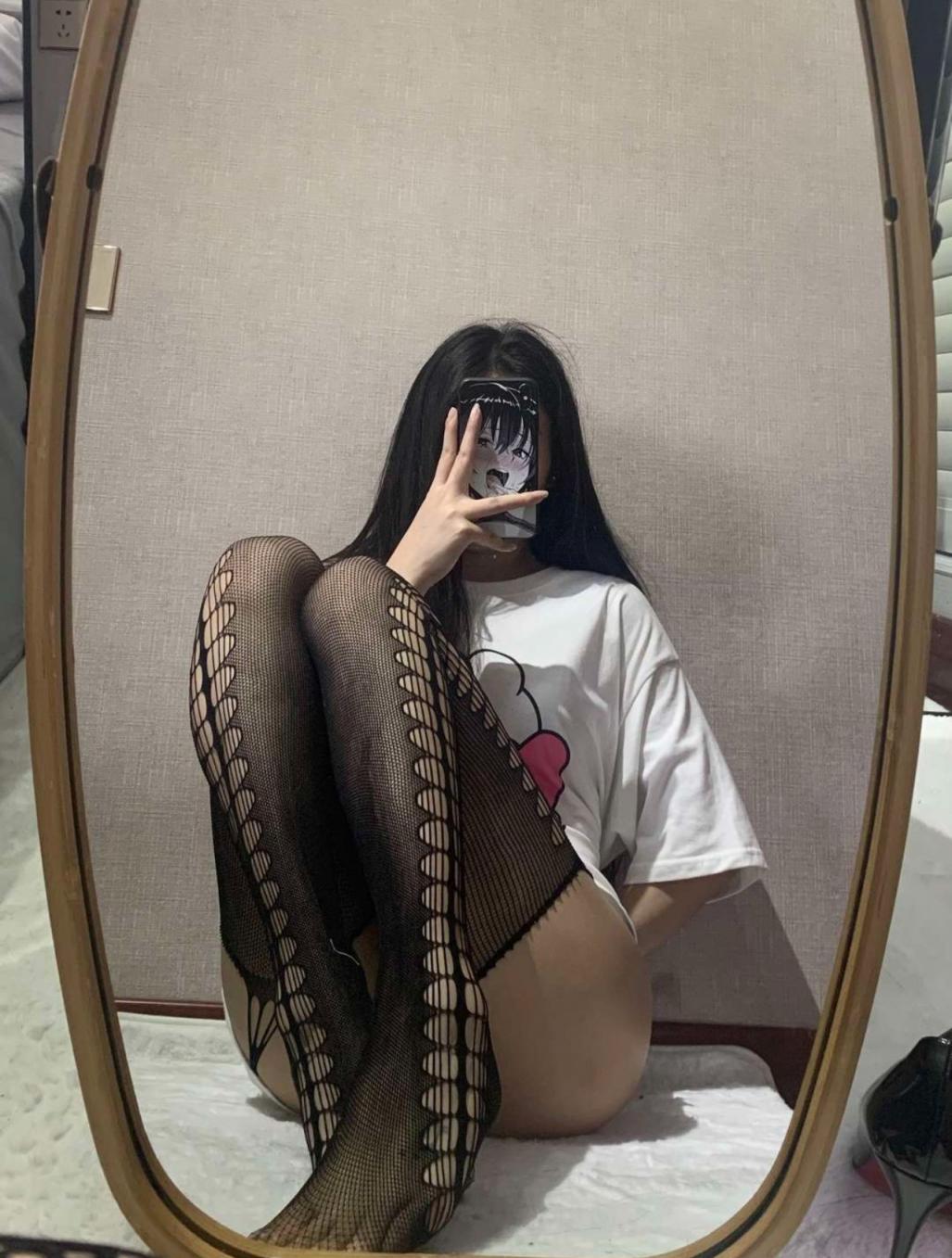 陈佩奇辣妹日记诱惑迷人[20251012]