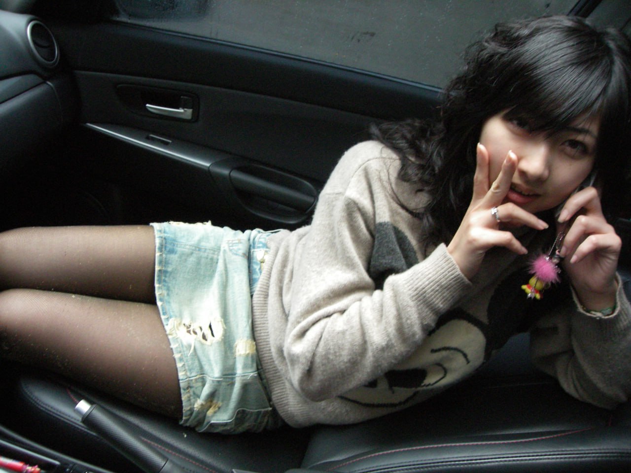 《台湾情侣泄密》大三美巨乳学妹和男友之间的嘿咻视频被渣男拿出来炫耀后曝光