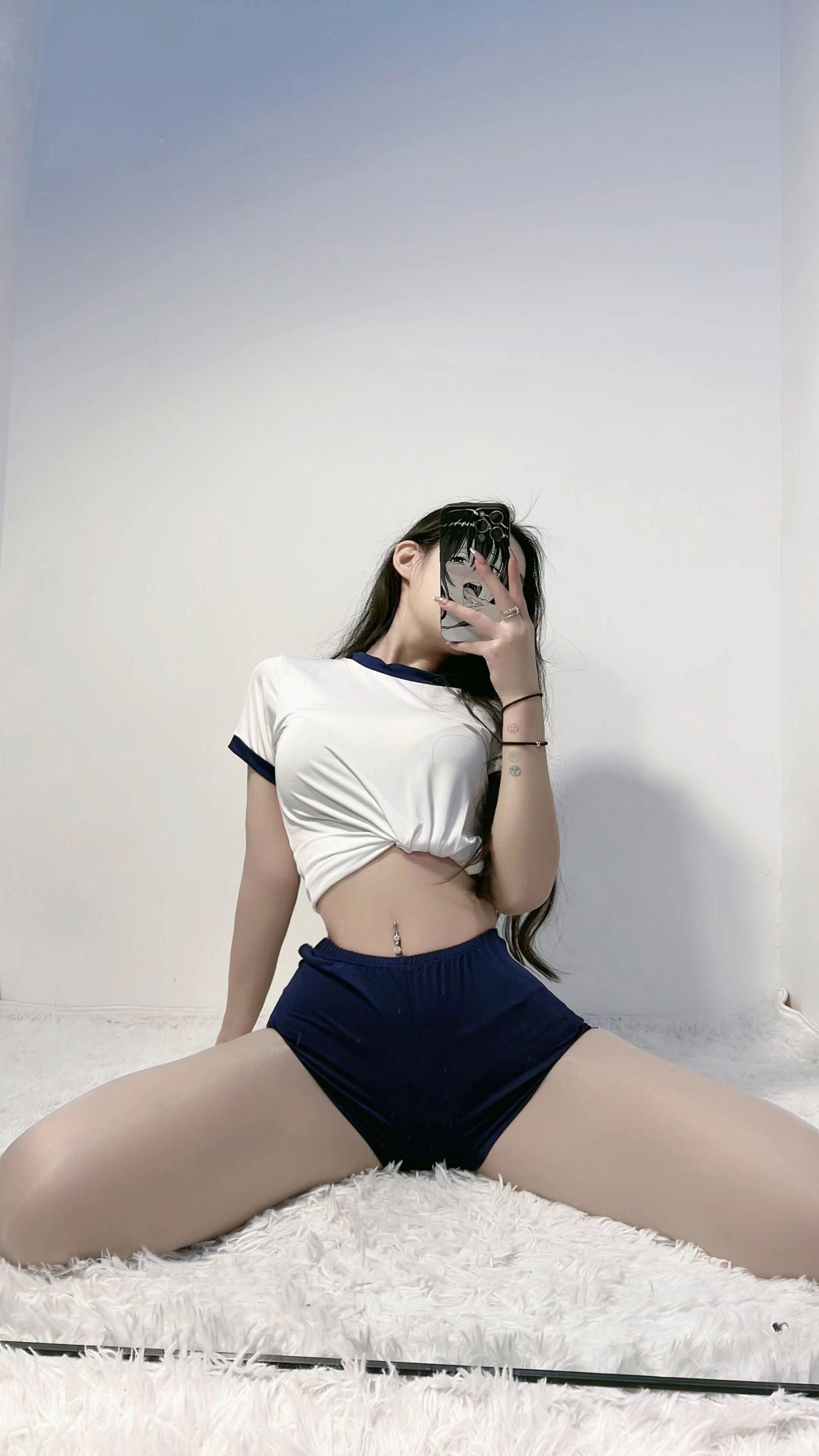 陈佩奇辣妹日记诱惑迷人[20251020]