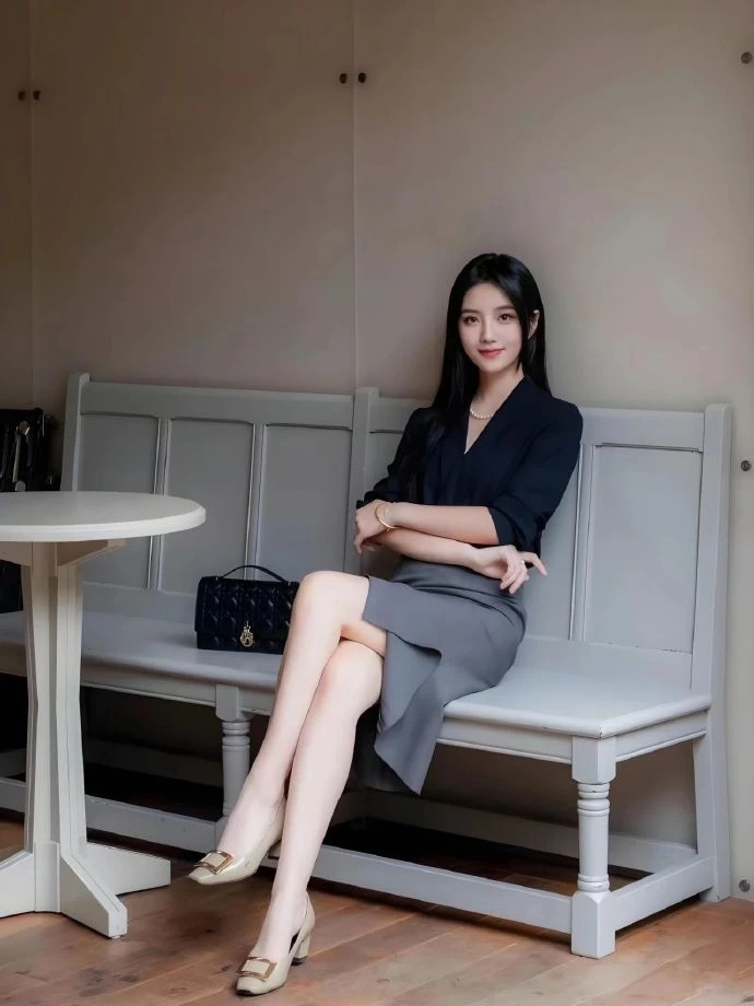 包臀裙高跟大长腿