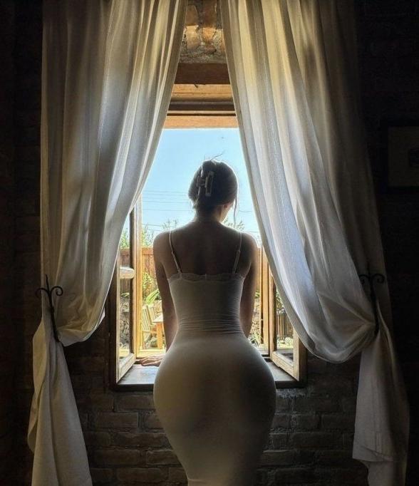 少妇的翘臀诱惑