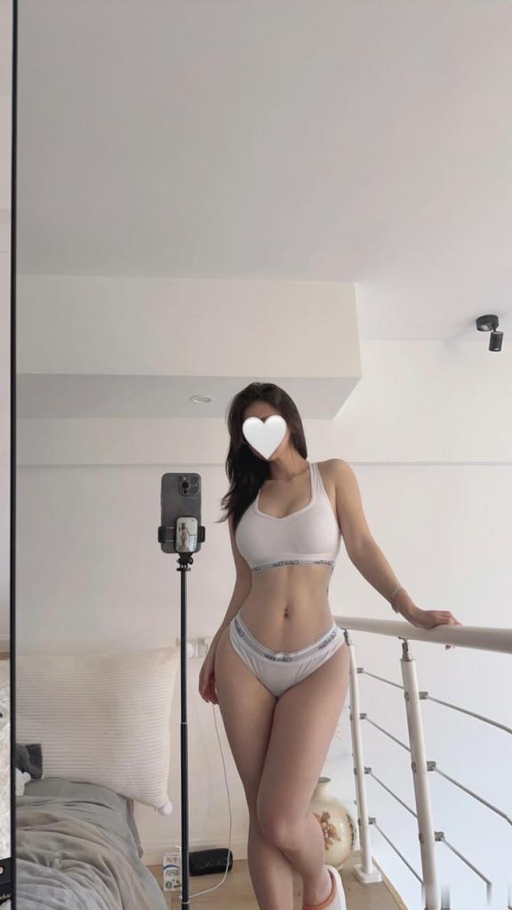 一个身材很好的妹子