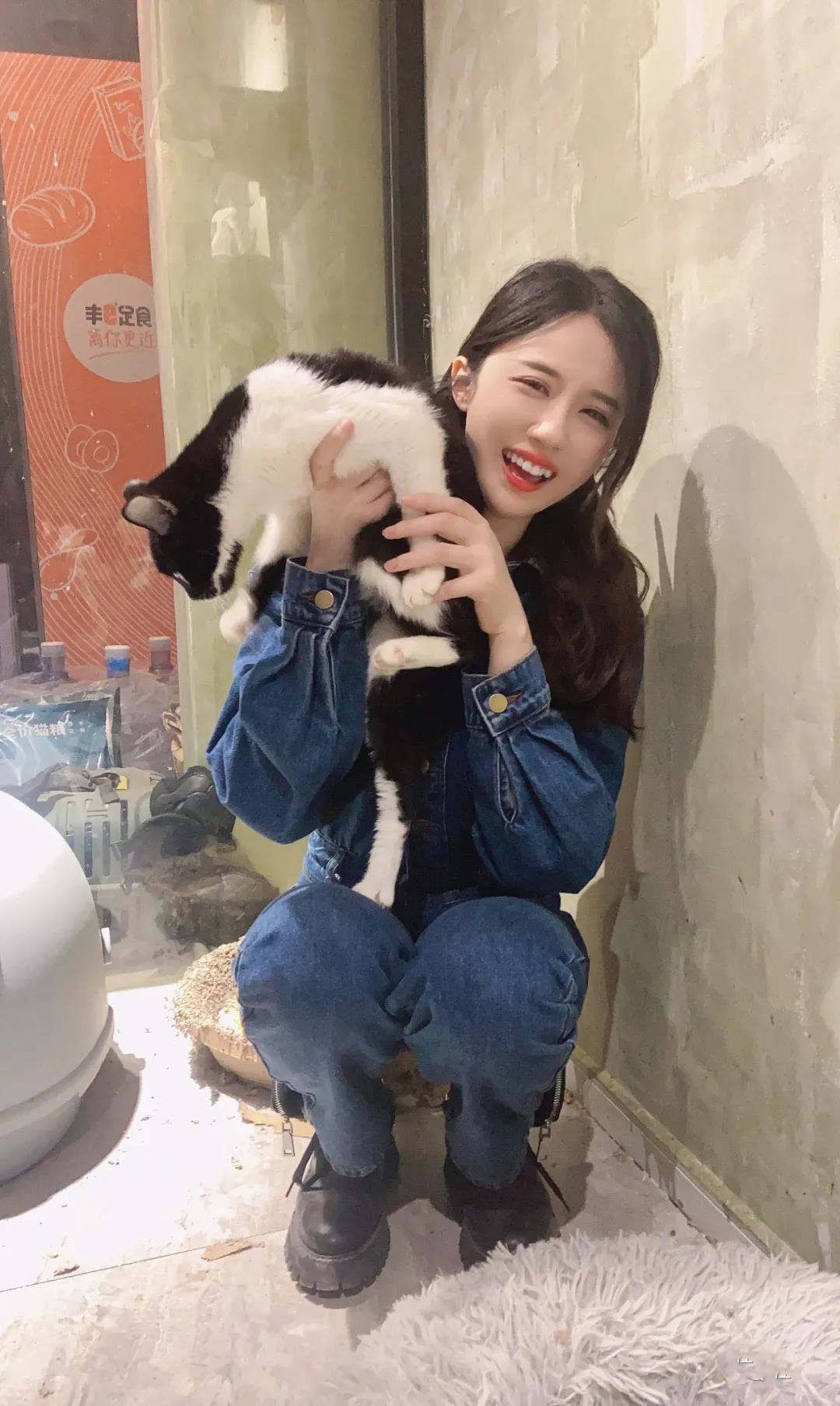 国内ASMR第一腿轩子巨2兔