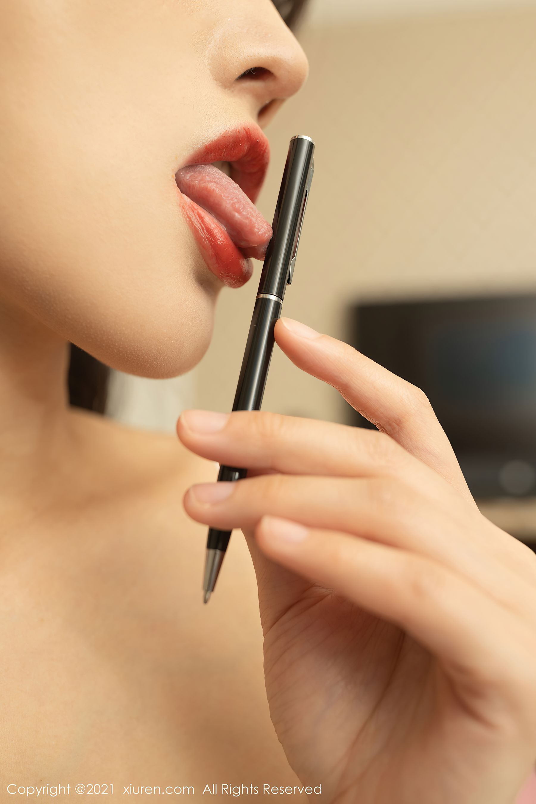 陆萱萱善良的OL女秘书写真