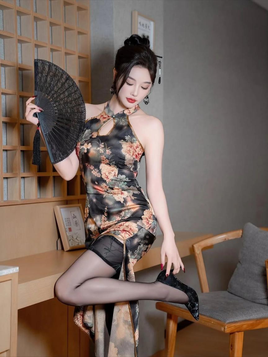 漂亮的小姐姐［36P］