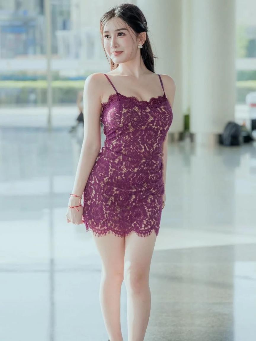 漂亮的小姐姐［36P］