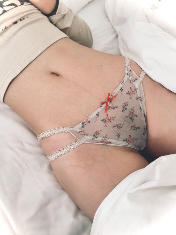 漂亮小姐姐[28P]