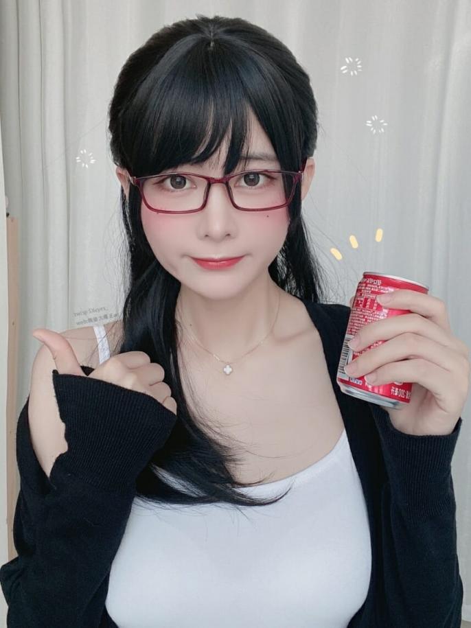 眼酱大魔王w - 想喝可乐的OL