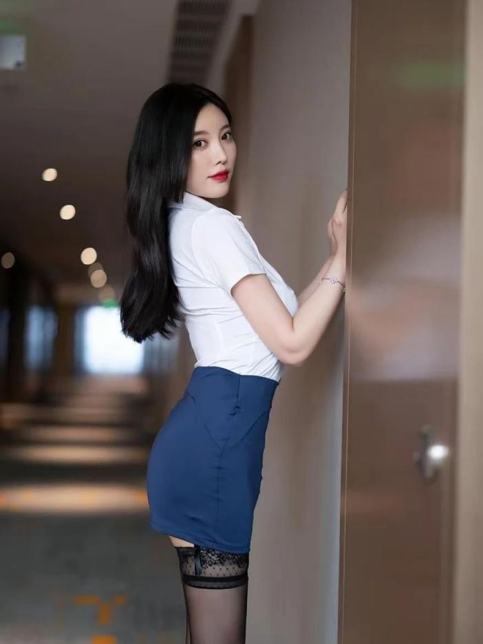 前凸后翘曼妙身材［39P］