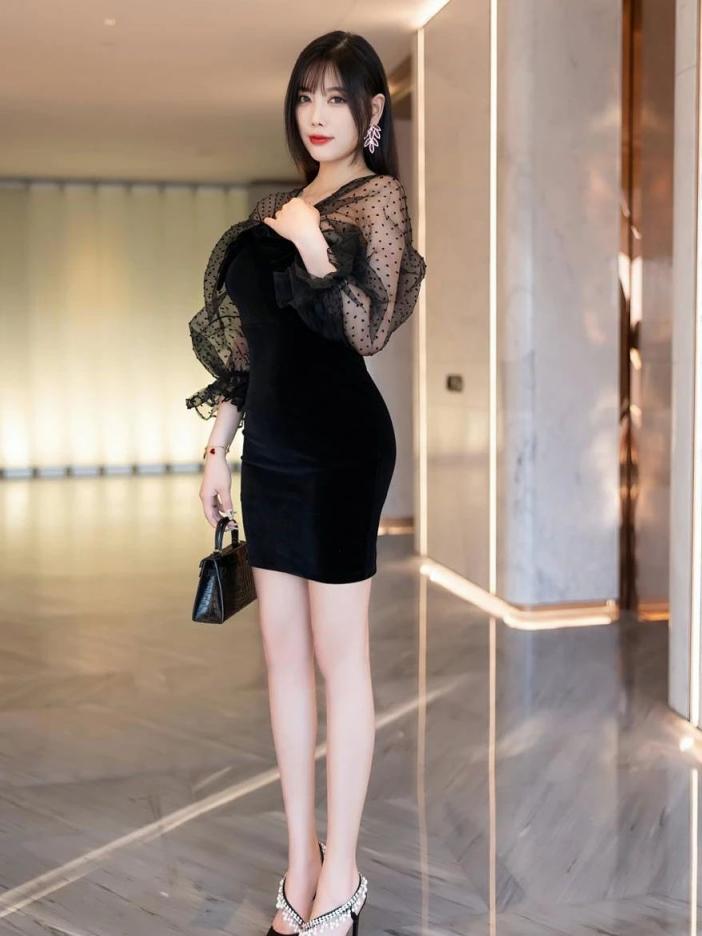 纤腰大长腿完美曲线