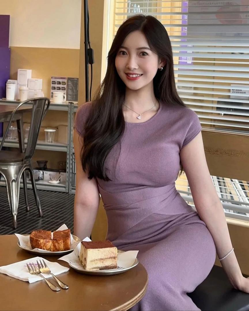 纤腰大长腿完美曲线