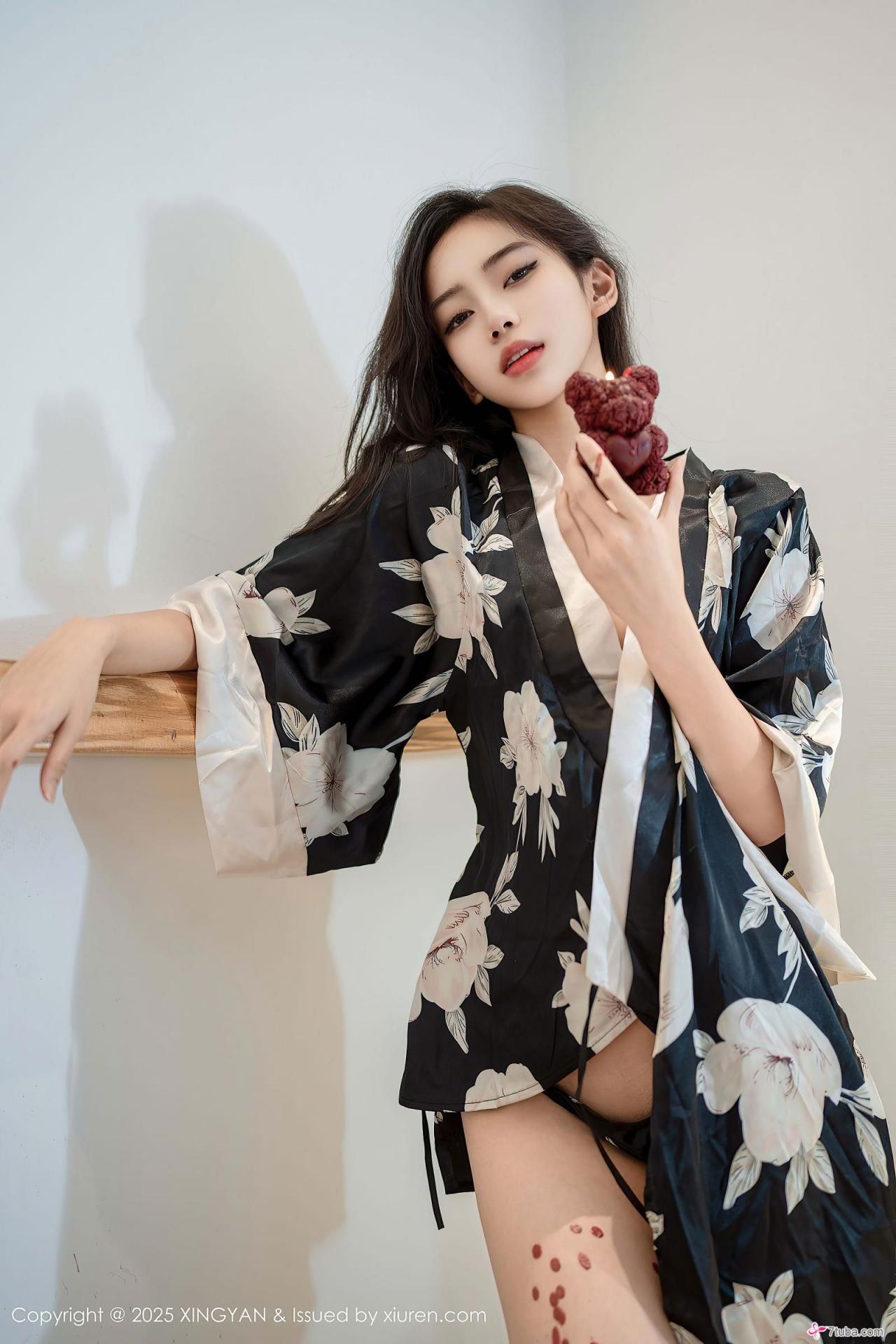 性感美图 时安安