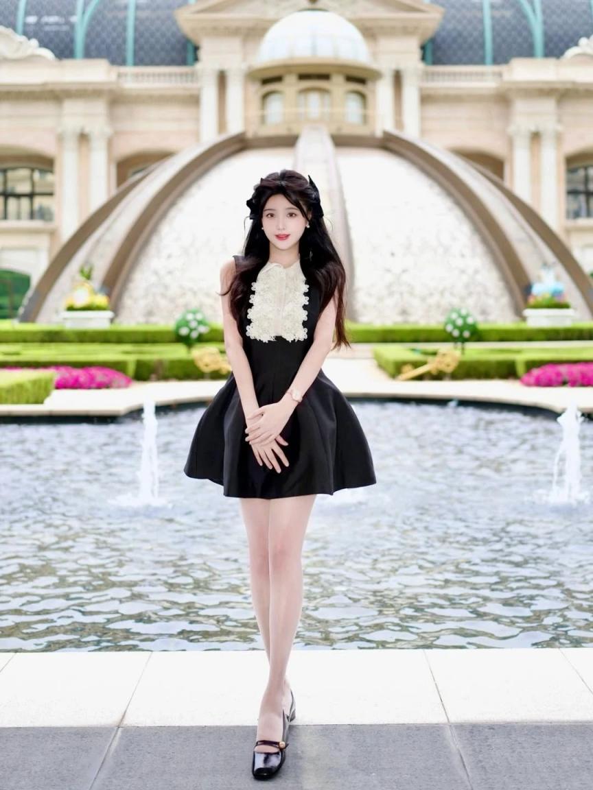 满屏大长腿，纤细柔美真好看