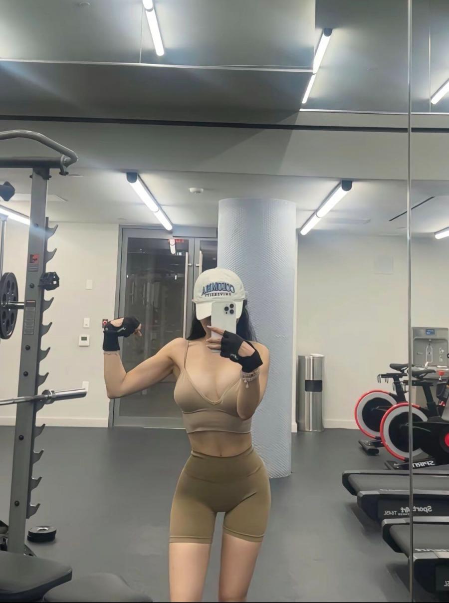 美丽姐姐好漂亮