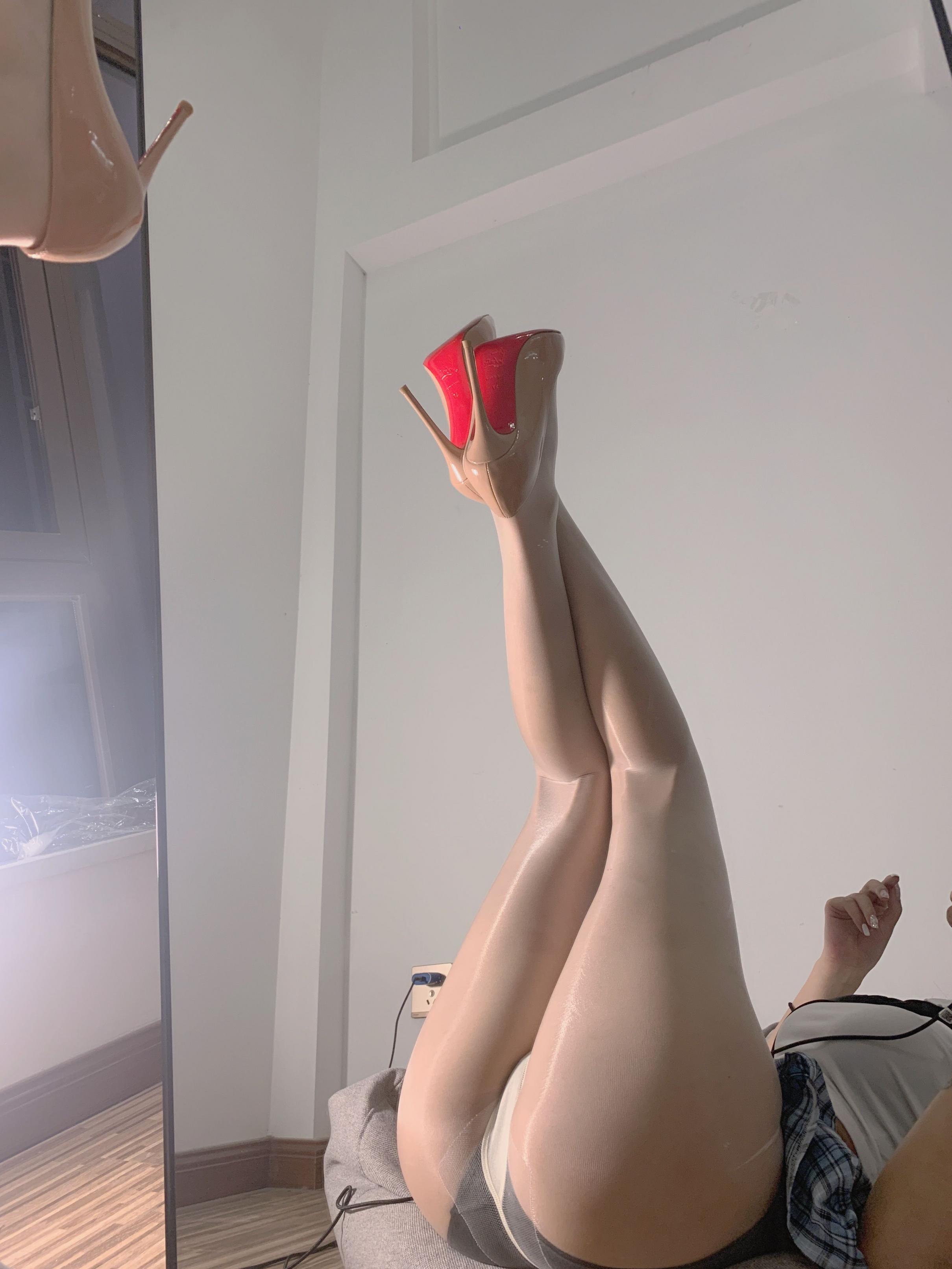 陈佩奇辣妹日记诱惑迷人[20251117]