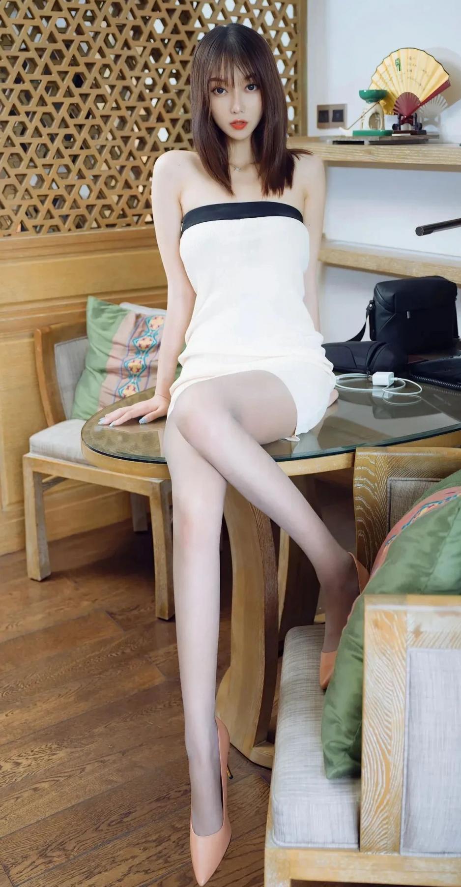 身材很棒的小姐姐