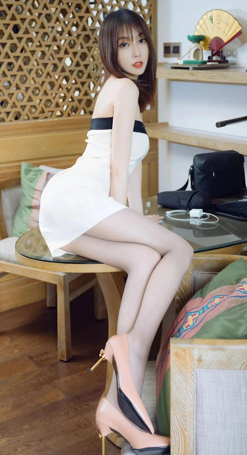 身材很棒的小姐姐