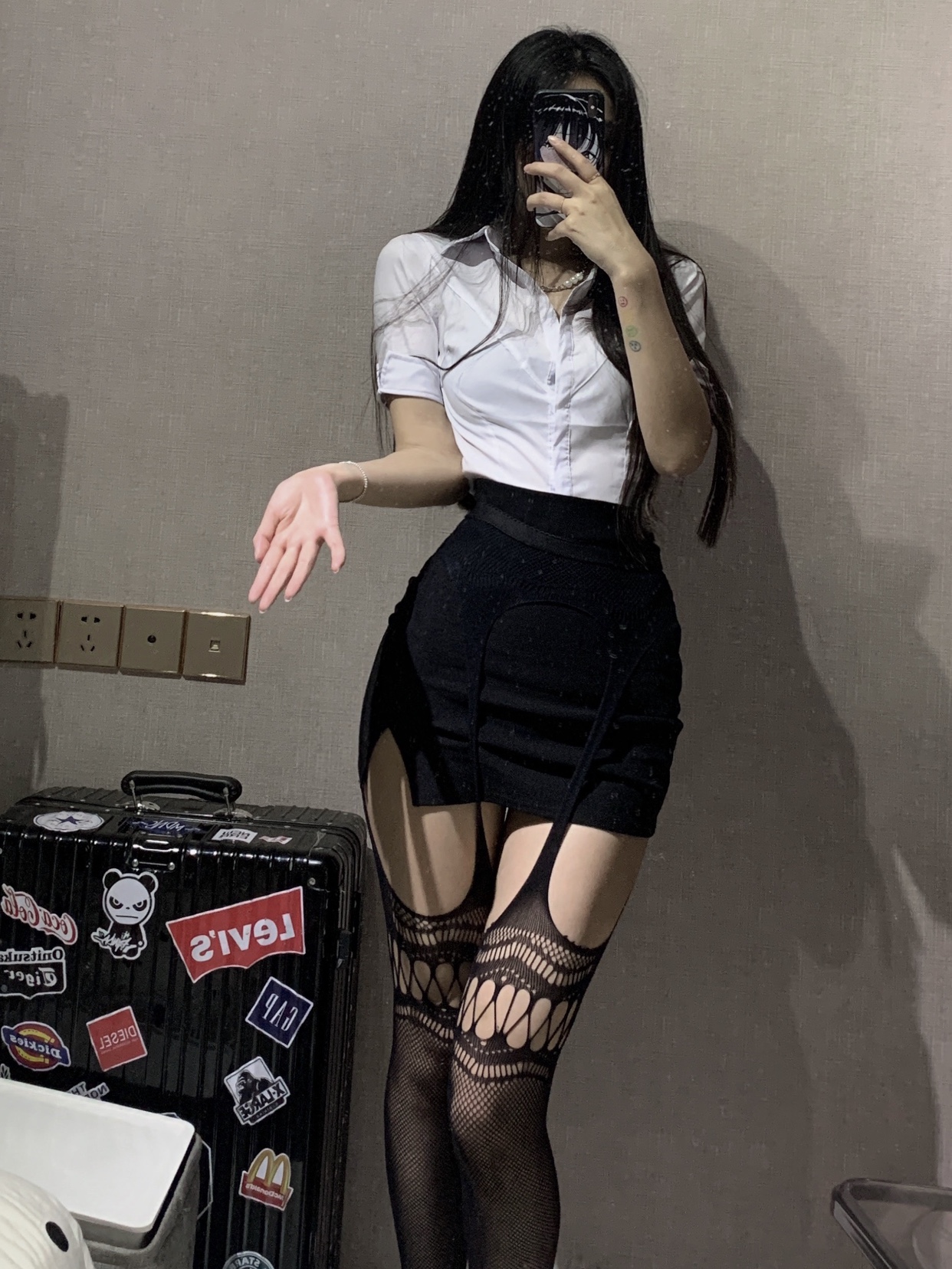 陈佩奇美丽大方性感写真 20251123