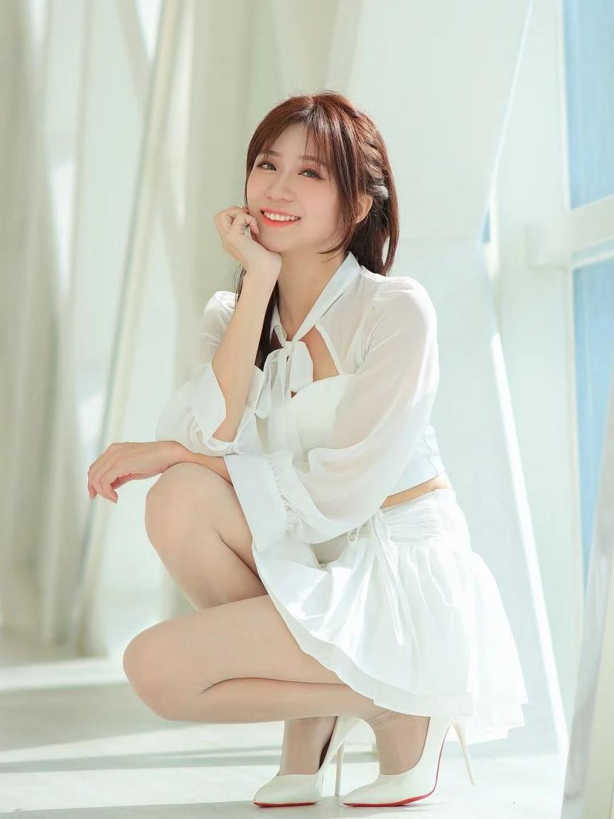 极品身材满屏大长腿