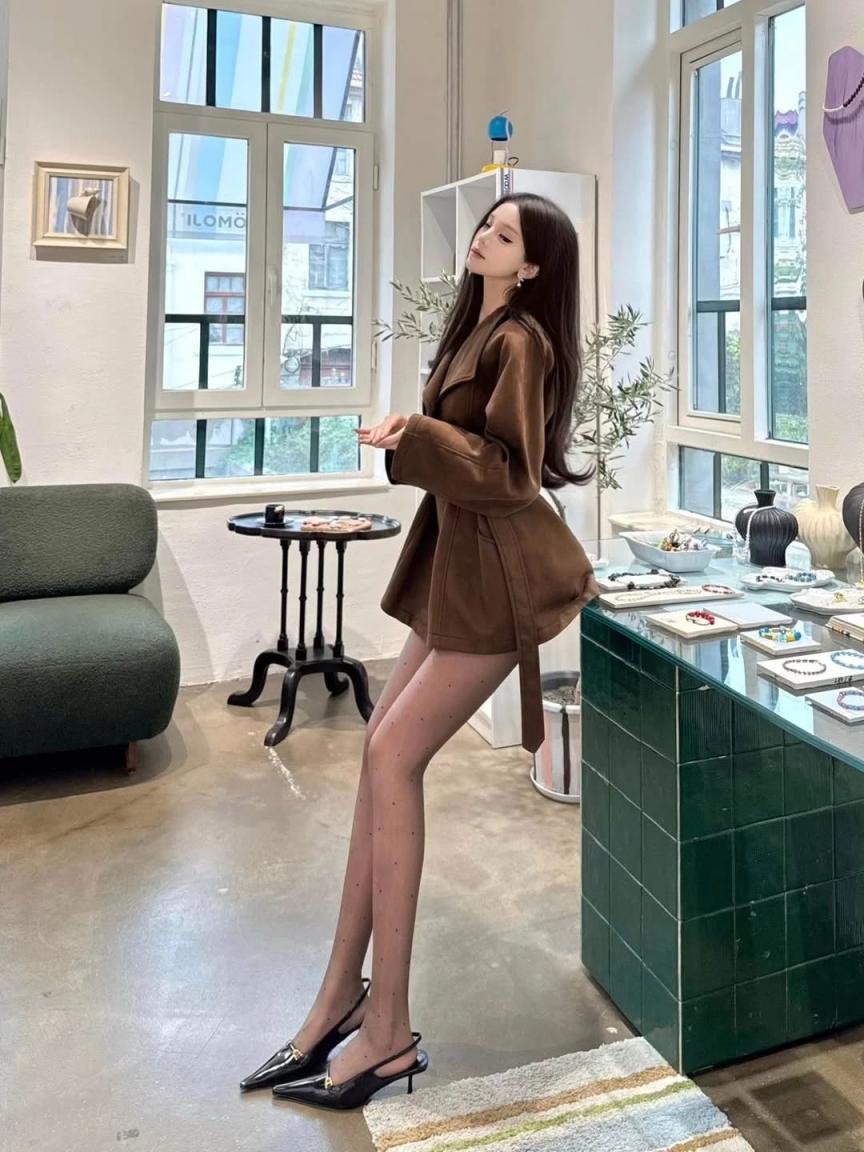 极品身材满屏大长腿