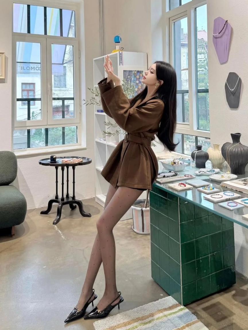 极品身材满屏大长腿