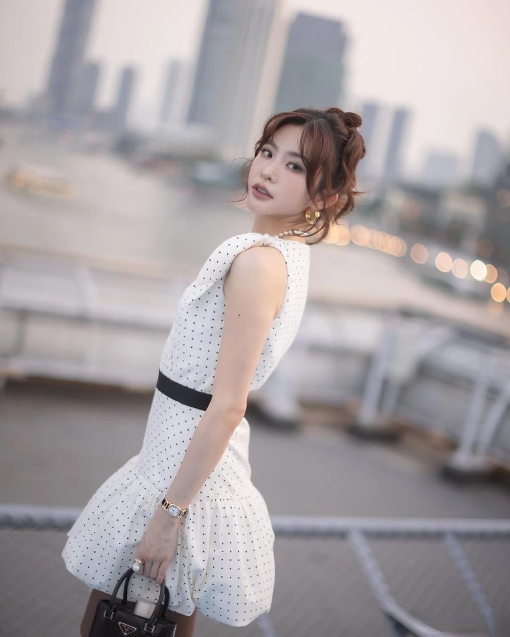 漂亮的小姐姐［20251123］