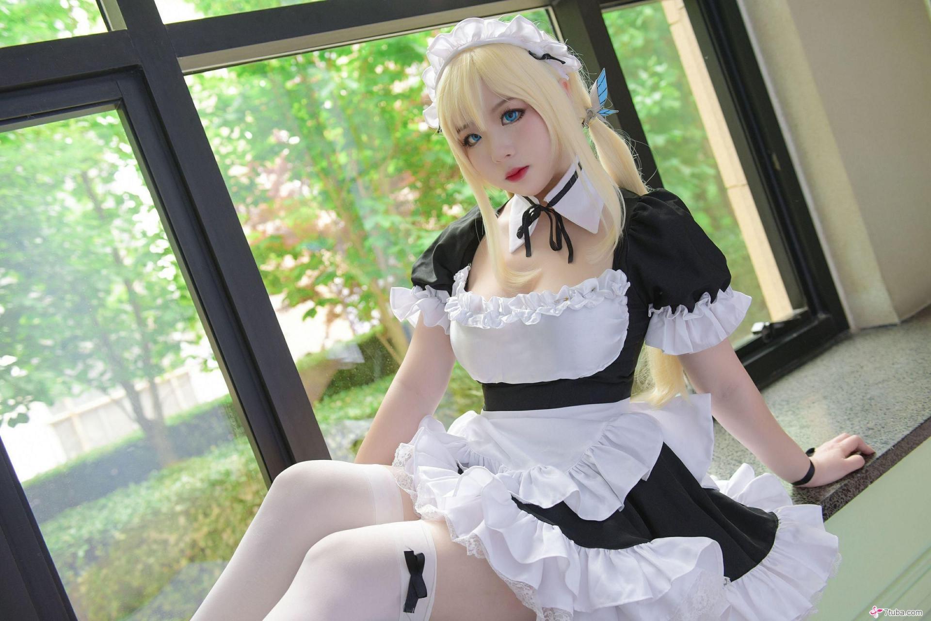 绝色女仆性感美图