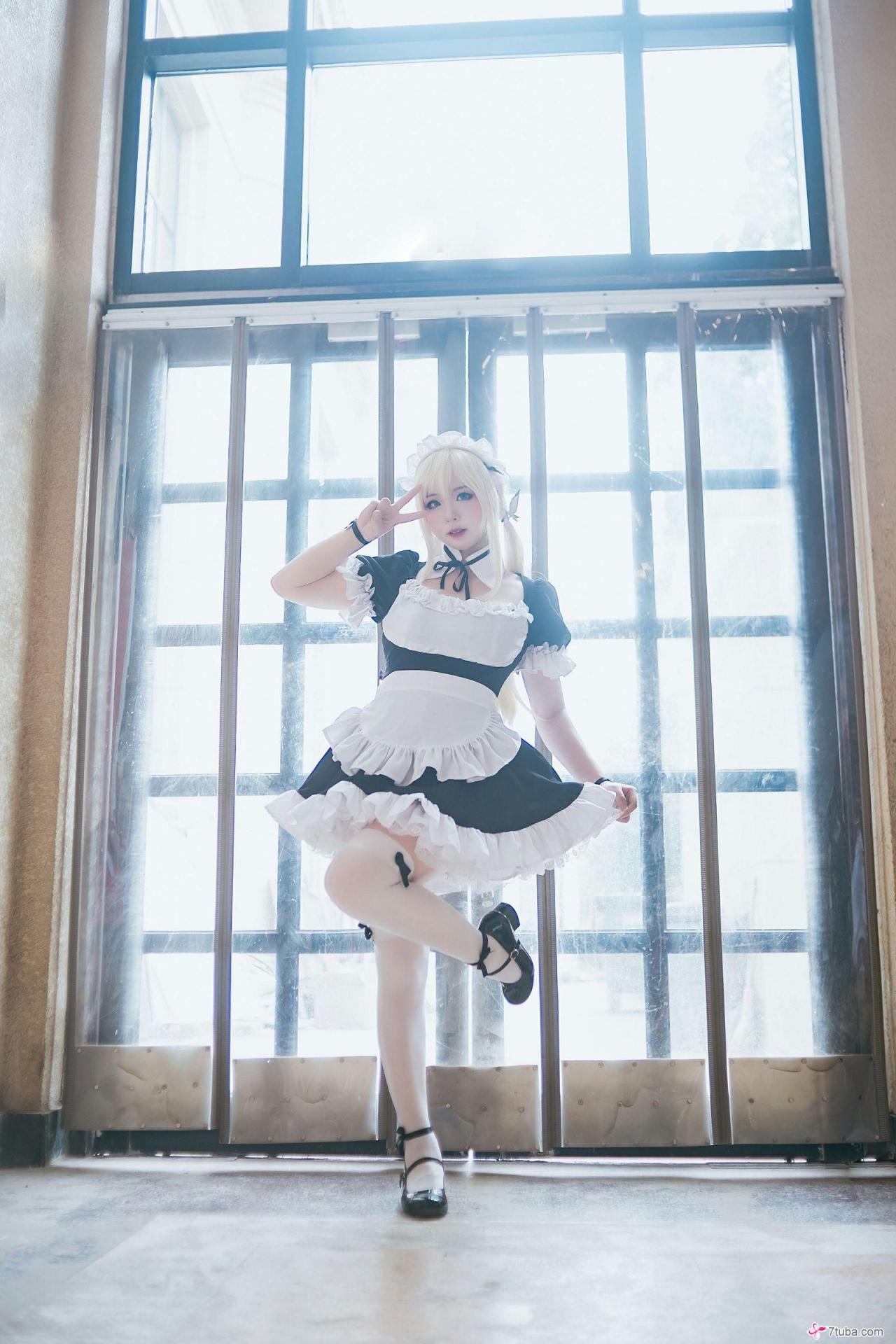 绝色女仆性感美图